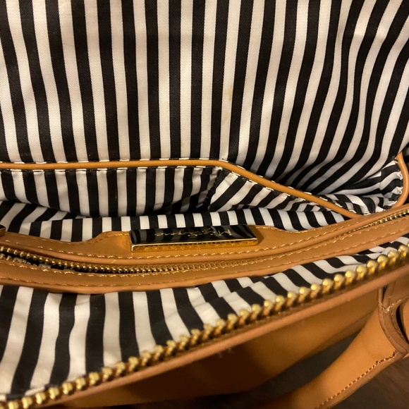 WOMEN’S HANDBAGS - Picture 5 of 5